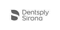 Logo Dentsply Sirona : Matériel et Technologie Dentaire Logo Dentsply Sirona gris foncé avec un S stylisé composé de formes courbes à côté du texte de la marque.